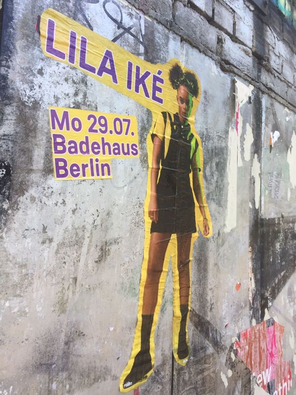 Paste-ups & Wildposting: Lila Iké – Badehaus Berlin – Berlin
