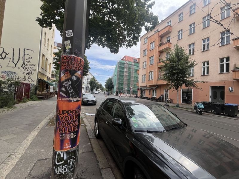 Plakatierung: BIC × Berliner Clubs – Support your local club – Berlin