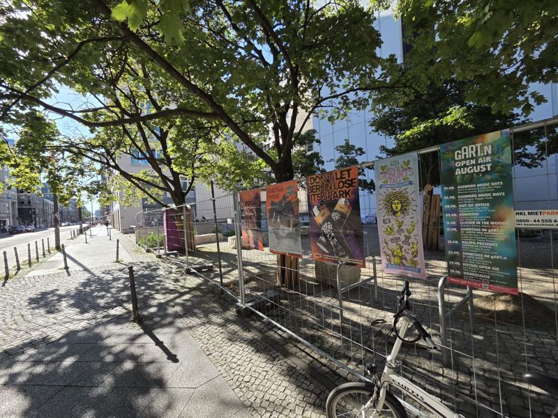 Plakatierung: BIC × Berliner Clubs – Support your local club – Berlin