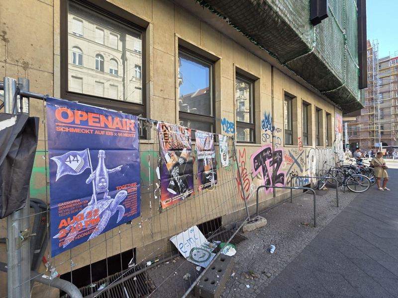 Plakatierung: BIC × Berliner Clubs – Support your local club – Berlin