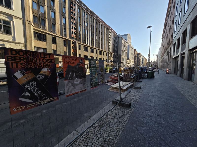 Plakatierung: BIC × Berliner Clubs – Support your local club – Berlin