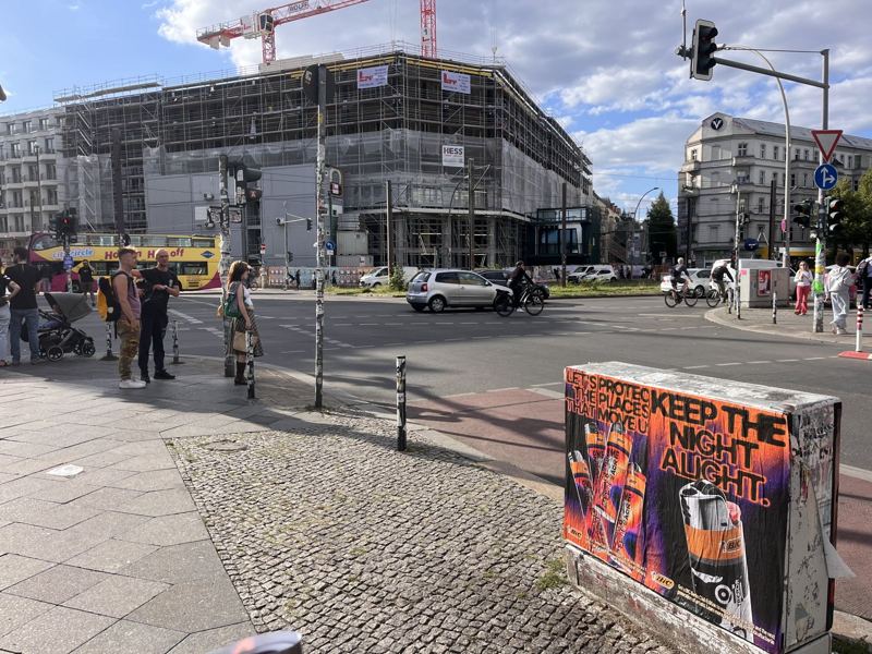 Plakatierung: BIC × Berliner Clubs – Support your local club – Berlin